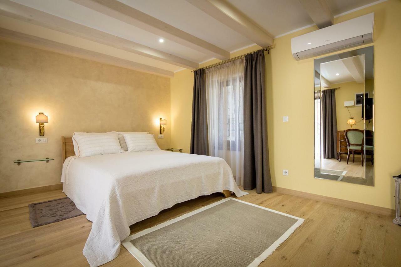 C&s Apartment